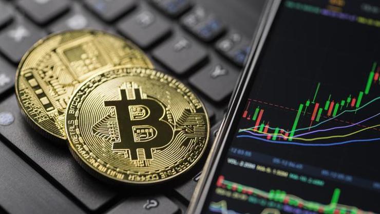Bitcoin kritik seviyeye geriledi
