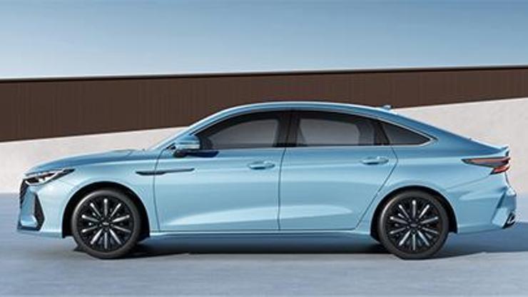 Chery’nin yeni aracı ARRIZO geliyor