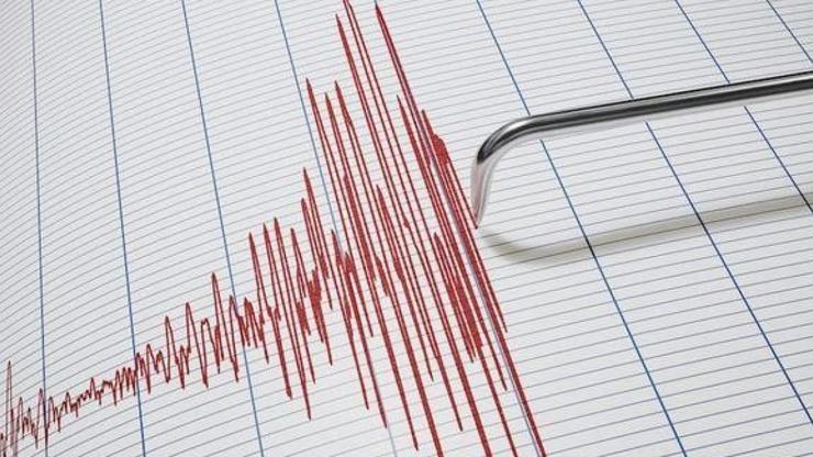 SON DAKİKA HABERİ: Bingöl’de 4 büyüklüğünde deprem