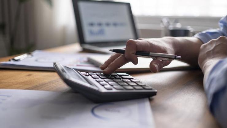 Hizmet üretimi yıllık yüzde 0,8 arttı