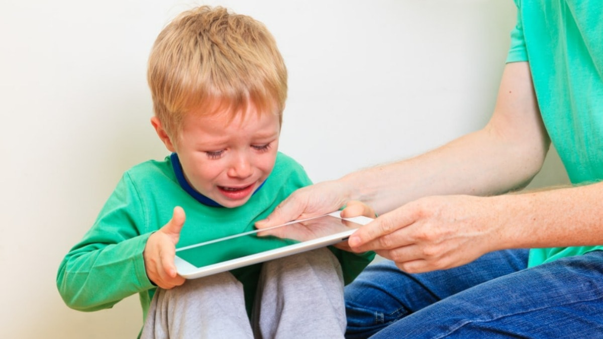 Araştırma: Küçük yaşta tablet kullanımı davranış bozukluğu yaratıyor