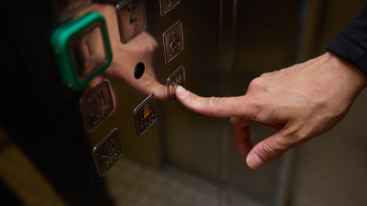 Asansörü kim icat etti?