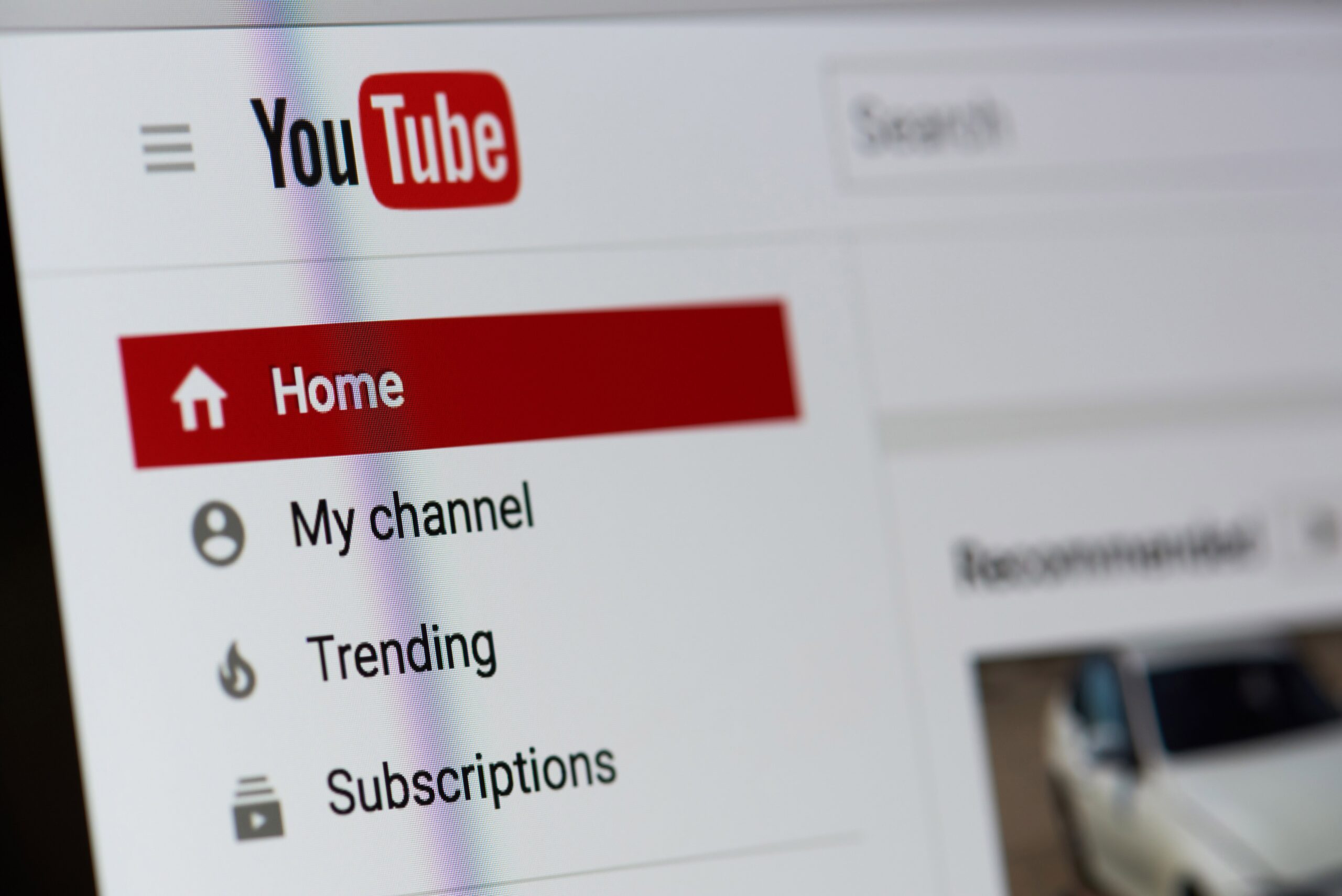 YouTube yeni yapay zekâ botunu kullanıma sundu… Kanalları hackerlardan koruyacak