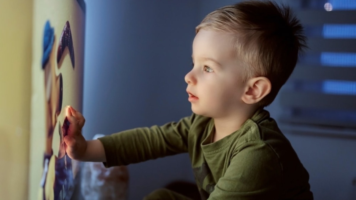 İki yaşından küçük çocuklara ekran yasağı geliyor