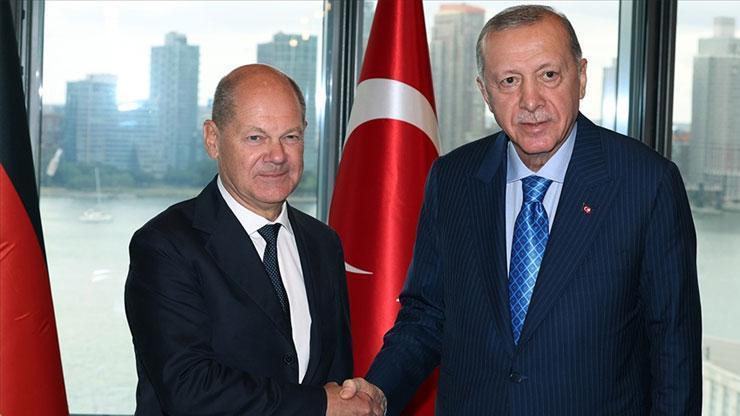SON DAKİKA… Cumhurbaşkanı Erdoğan’ın Almanya Başbakanı Scholz ile görüşmesi başladı