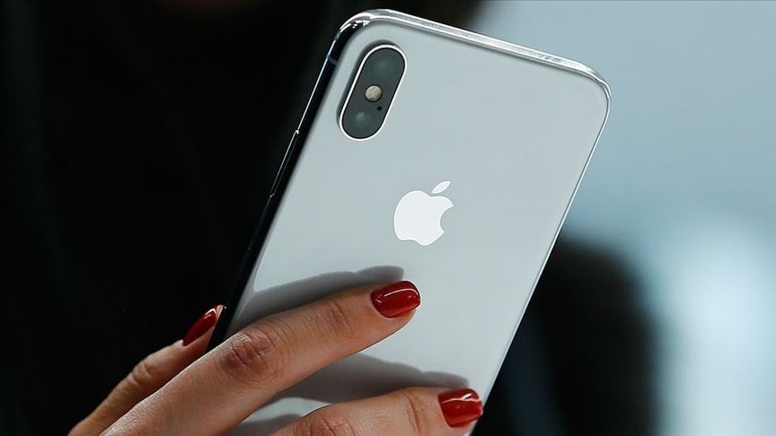 iOS 26 ile iPhone’a yeni özellik: Sizin yerinize telefonda konuşacak