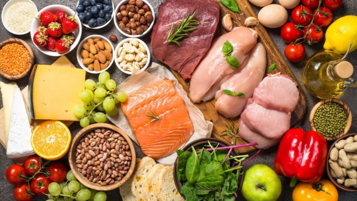 Harvardlı beslenme uzmanı açıkladı: Beyni ele geçirip daha da acıktıran 4 besin